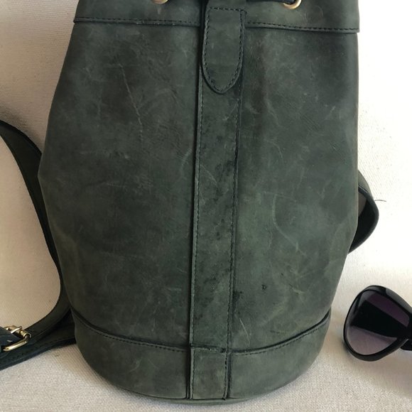 Pegabo Cross Body  Suede Bucket Bag - Purse - Picture 2 of 10
